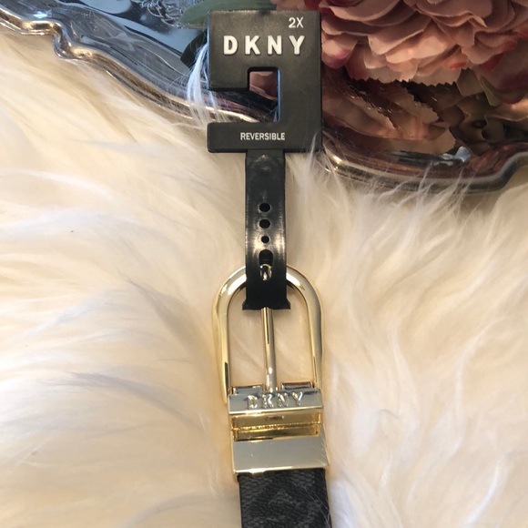 New DKNY Monogram Belt - Picture 2 of 8